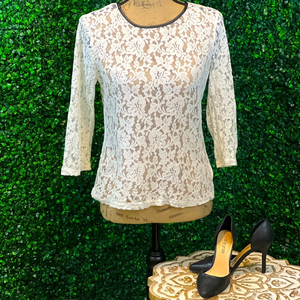 Cream Lace with Black Faux Leather Lining around neck, LARGE, Xai Brand